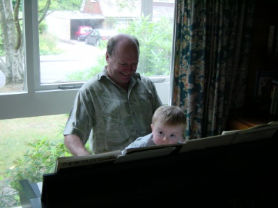 Martin and Robert play the piano