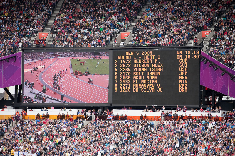 Next: Mens 4 x 400m