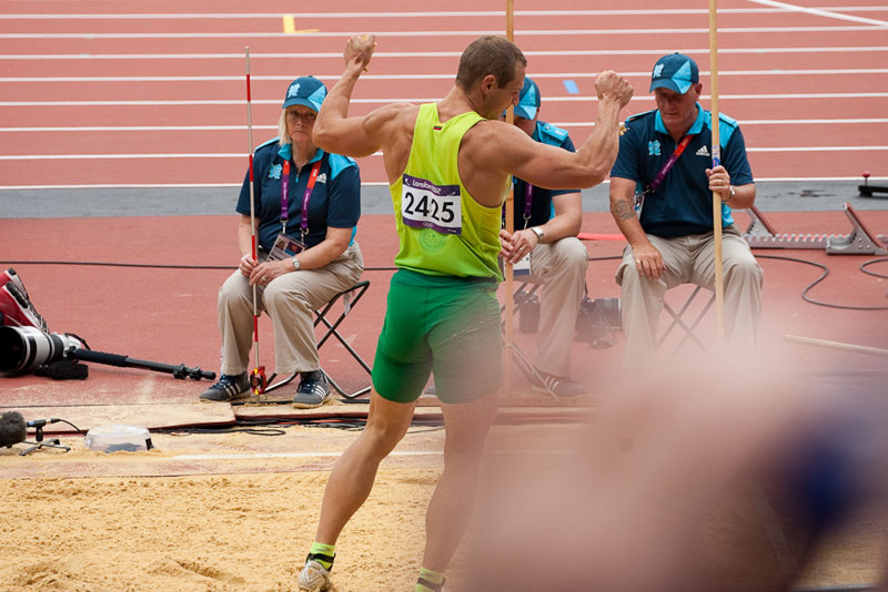 Next: Mens Polevault